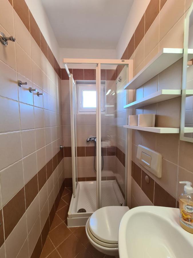 Apartman Karmen Barbat na Rabu Eksteriør billede